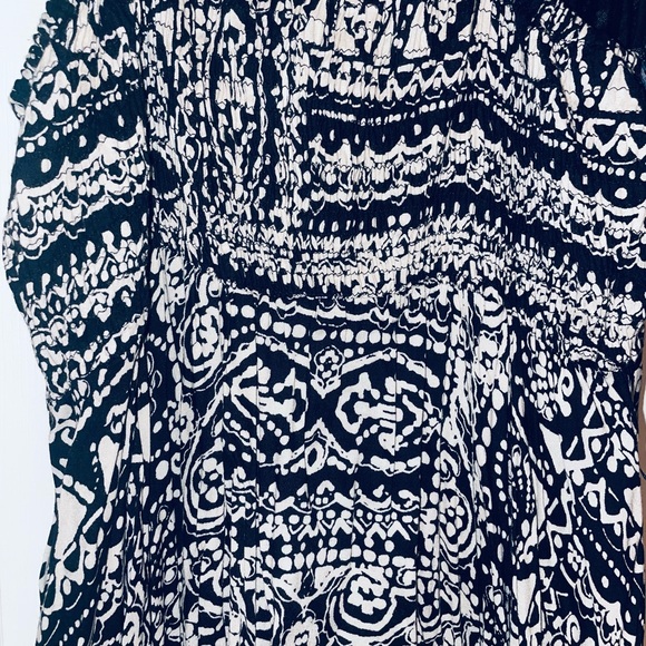 Beautiful Mini Dress - Picture 12 of 12